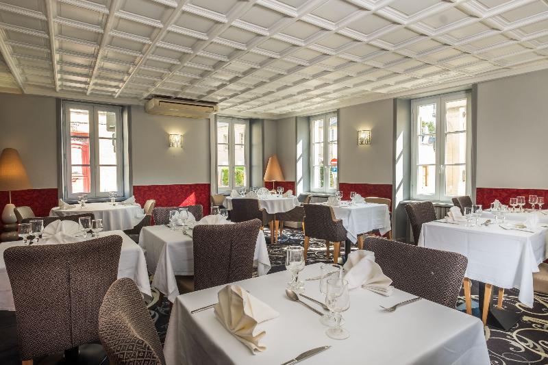 De Brunville Et Restaurant Le Café Louis 3* Bayeux